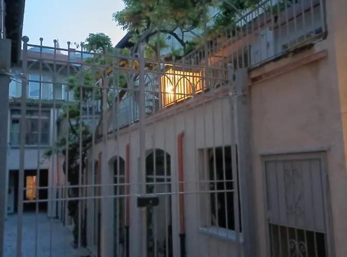 Wisteria Court - 2 - Menaggio